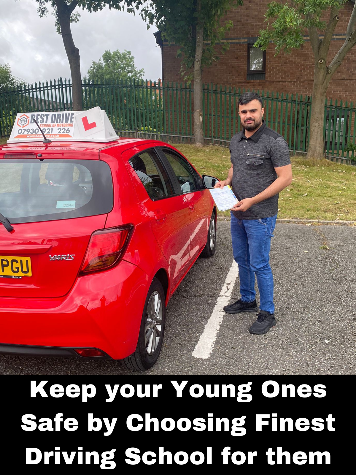 Keep your Young Ones Safe by Choosing Finest Driving School for them