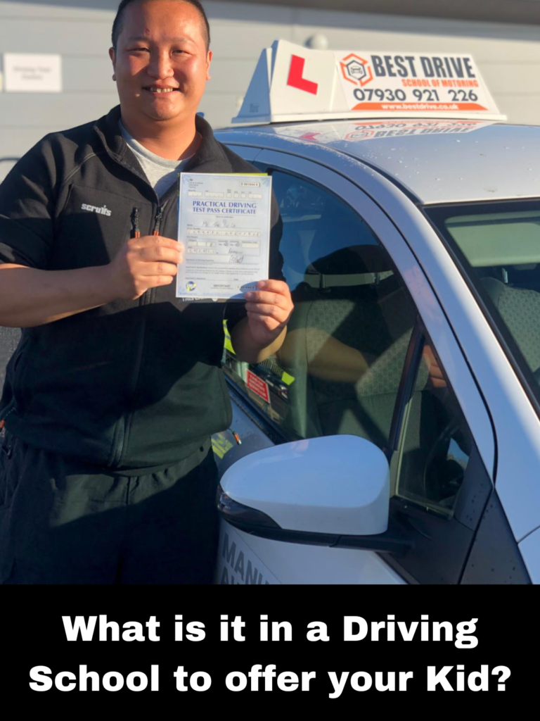 What is it in a Driving School to offer your Kid?